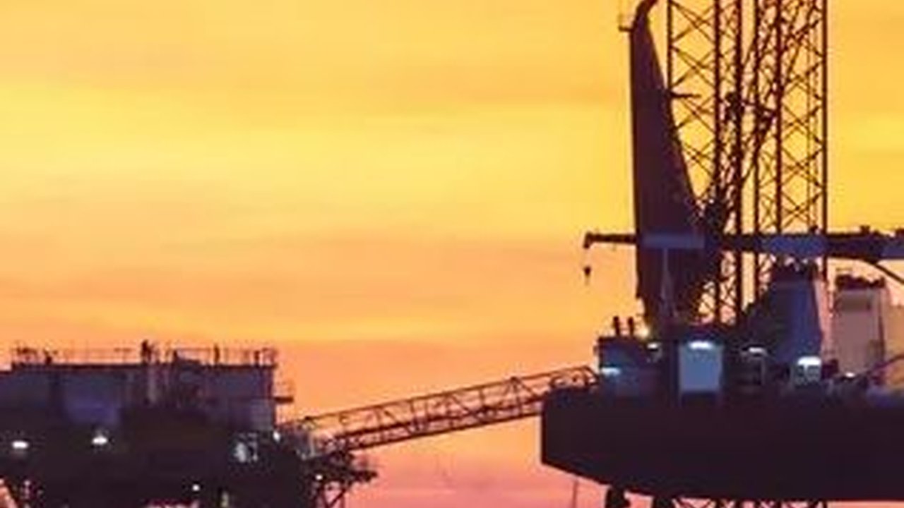 Menuju Transisi Energi, Papua Barat Mulai 3 Proyek Gas Senilai Rp52,2 Triliun