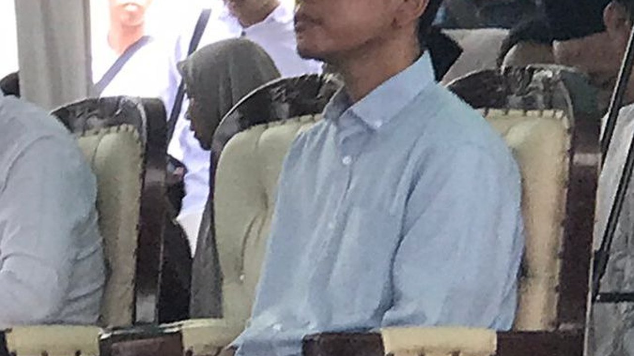 Tak Dampingi Prabowo Diskusi dengan Mahasiswa di Surabaya, Ternyata Gibran Ada di Pesantren Ini