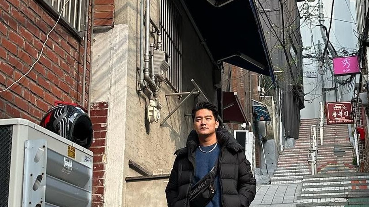 10 Momen Keseruan Boy William Jalan-jalan di Korea Selatan, Datangi Gedung YG Entertainment Berharap Bertemu Baemon