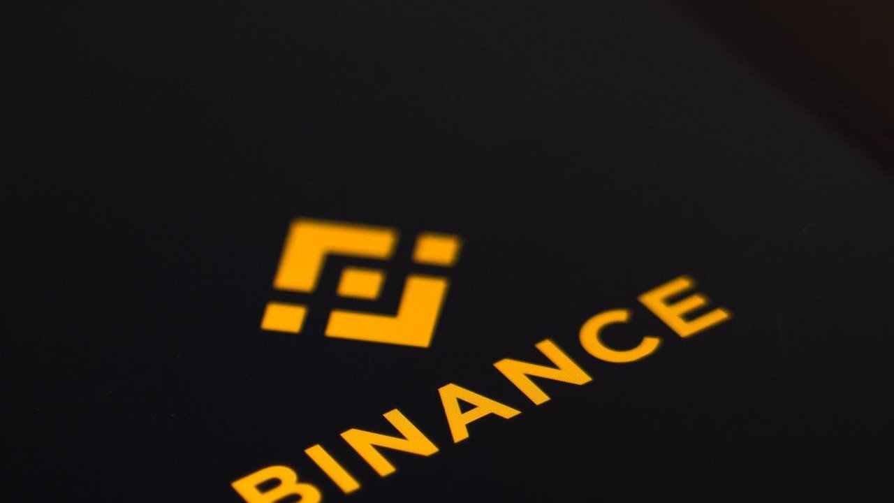 Banyak Pengguna dari Indonesia, Aplikasi Binance Harus Segera Ditutup