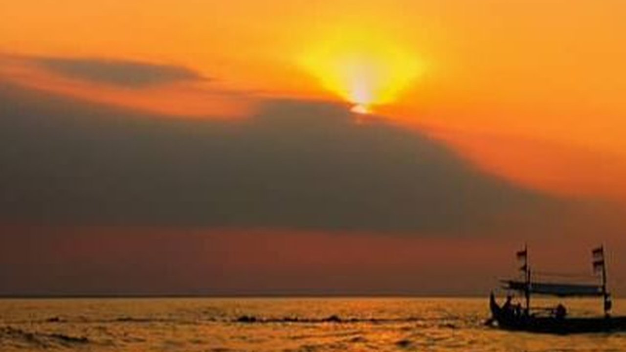 101 Quotes Tentang Pantai dan Senja Paling Keren Untuk Status di Sosmed, Berisi Pesan Mendalam