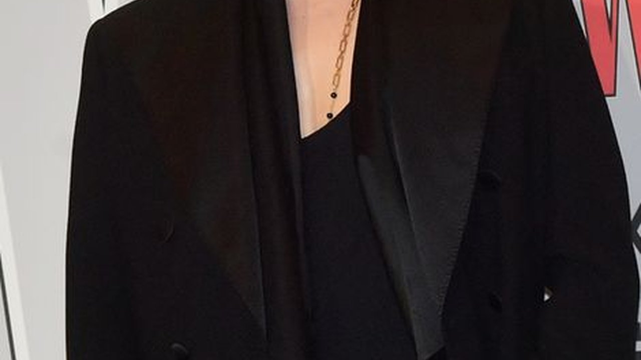 RM BTS Paling Dinanti, Pesona Artis Ganteng di W Korea Charity Event yang Tampil Santai
