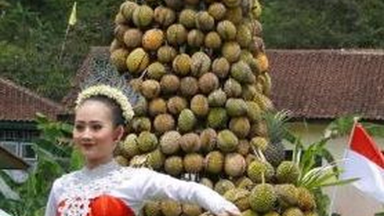 Angkat Potensi Desa, Begini Keseruan Festival Durian di Purbalingga