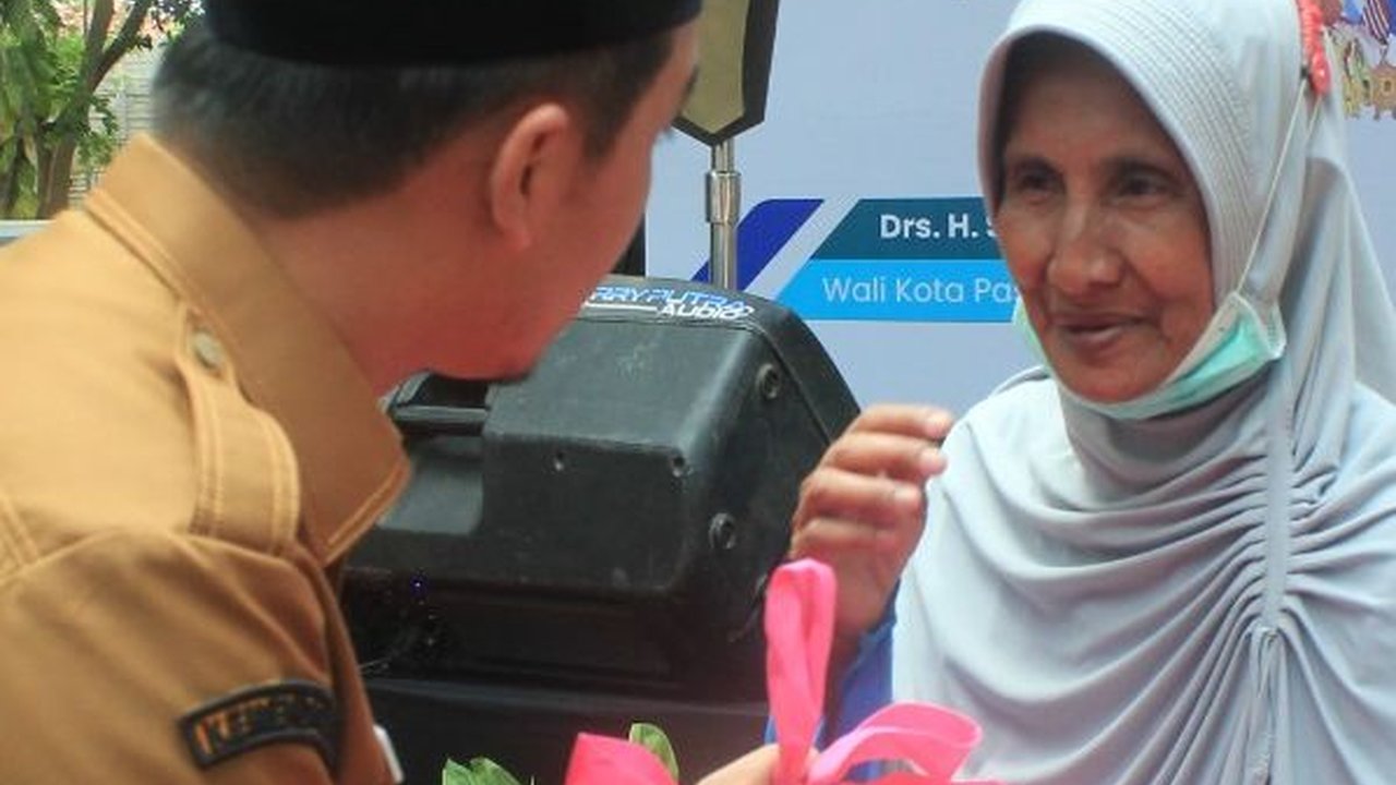 Tekan Harga Sembako Jelang Naru, Pemkot Pasuruan Gelar Pasar Murah Bagi Warga Kurang Mampu