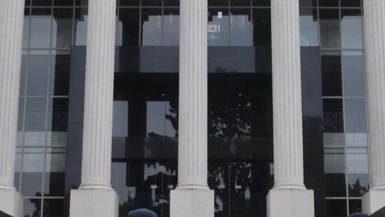 Pakar Sebut Semua Pihak Harus Tunduk Putusan MK, Tak Terkecuali KPU