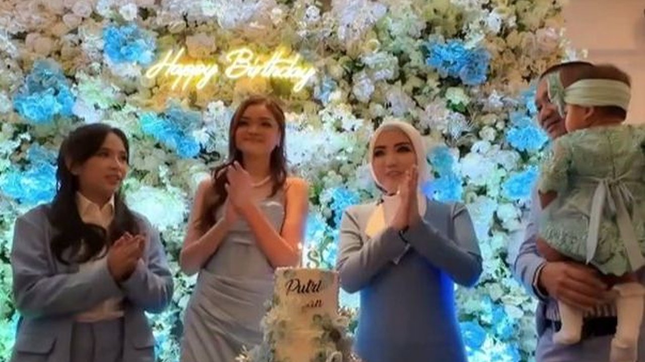 Bella Shofie Sampai Menangis Haru, Berikut Ini 8 Potret Perayaan Ulang Tahun Putri Rigan