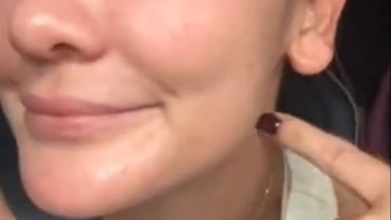 Momen Luna Maya Cuek Tanpa Make Up Tunjukan Wajah yang Semakin Menua, Timbul Flek Hitam Sampai Keriput
