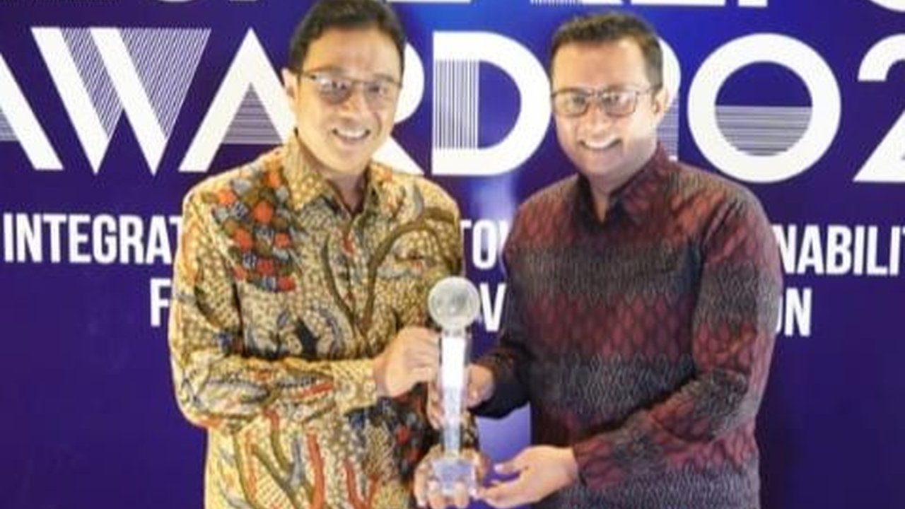 Tambah Koleksi Penghargaan, Bank Jatim Raih Juara Satu ARA 2022