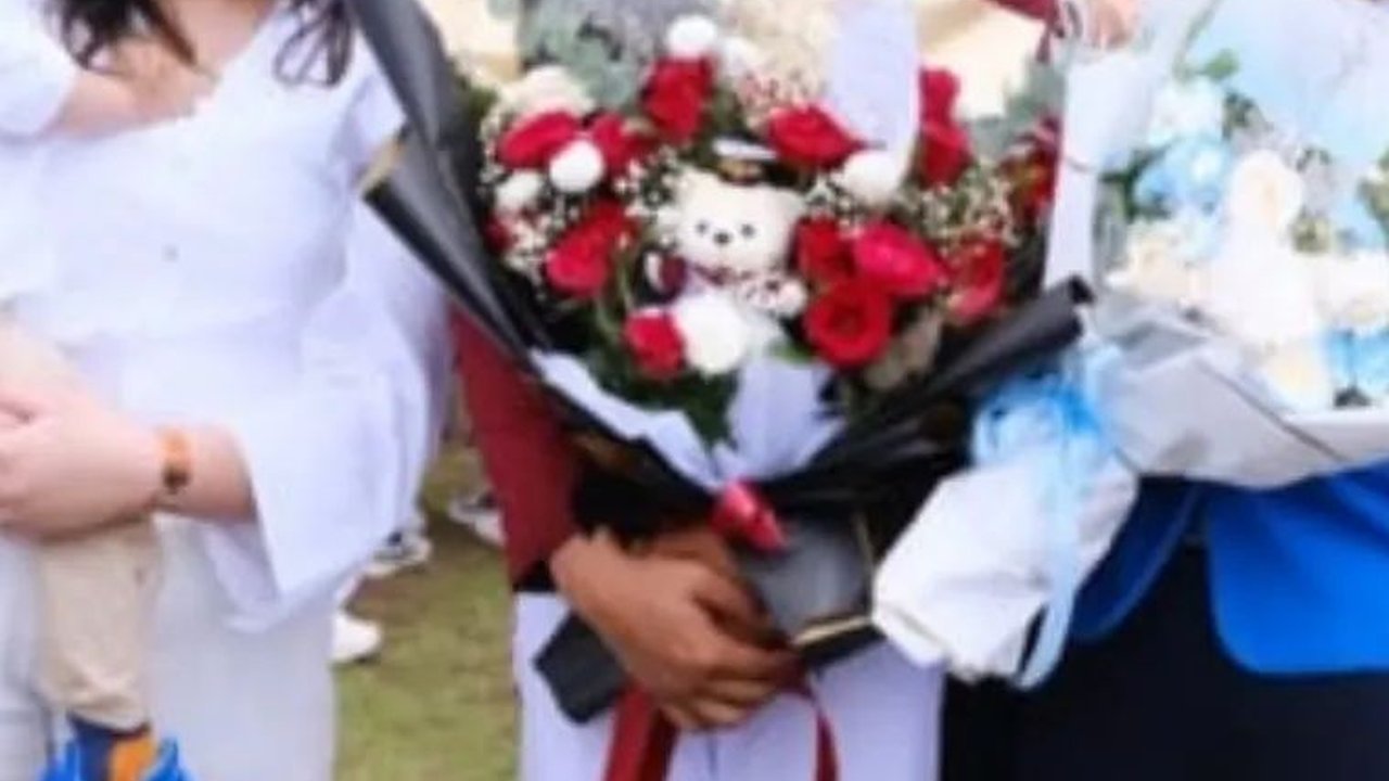 Aksi Tribrata Anak Ferdy Sambo saat Peragaan Kolone Senapan, Sang Kakak 'Ganteng Abis'