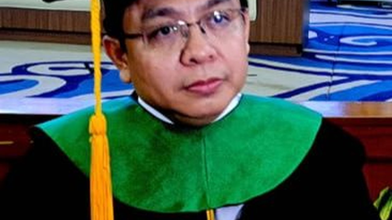 Jadi Guru Besar UIN Jakarta, Burhanuddin Muhtadi Ungkap Data Masifnya Politik Uang di Indonesia