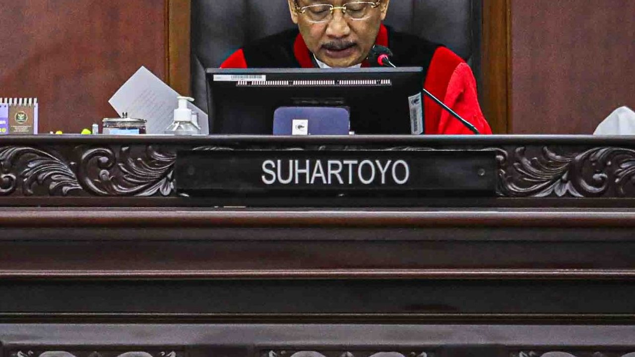 FOTO: Momen Mahkamah Konstitusi Tolak Gugatan Syarat Hakim Konstitusi Minimal 55 Tahun