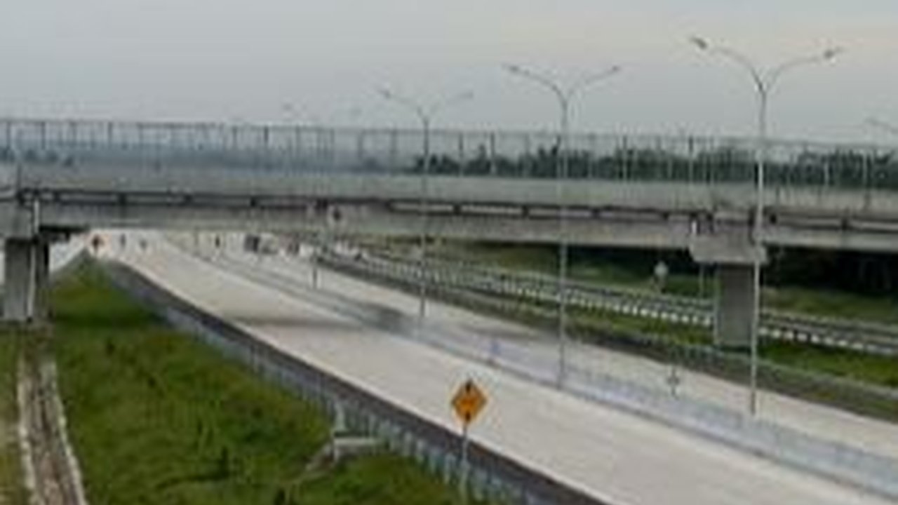 1,2 Juta Kendaraan Diprediksi Melintas di Tol Trans Sumatera Saat Nataru, Kemacetan Mengancam