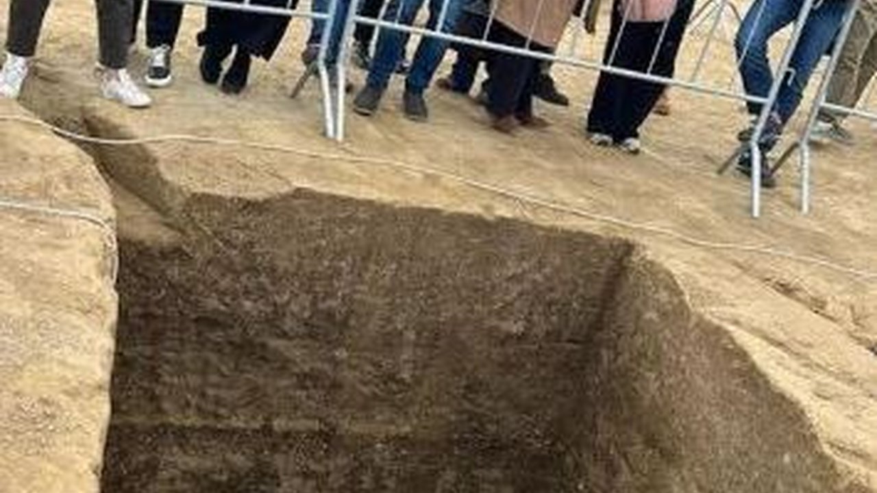Makam Ini Dibongkar Setelah 2.600 Tahun, Isinya Bikin Kaget Arkeolog