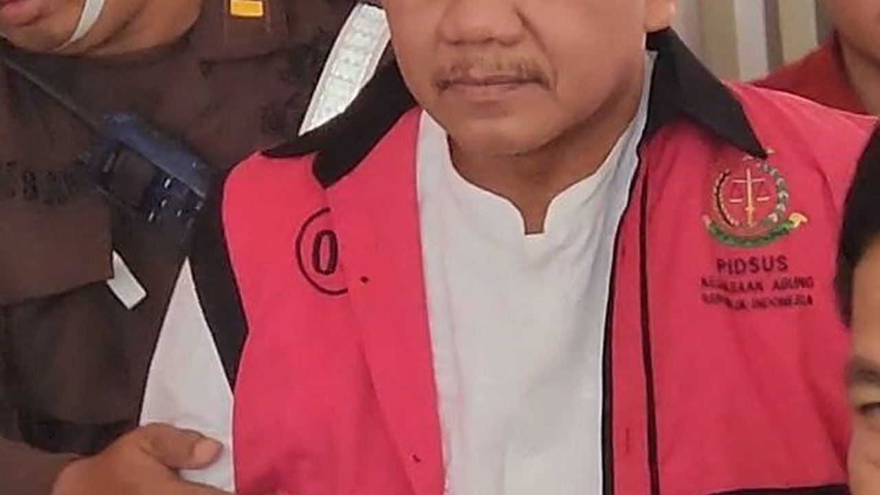 VIDEO: Kejagung Ungkap Janji Licik Anggota BPK Achsanul Qosasi, Diduga Raup Rp 40 M Korupsi BTS