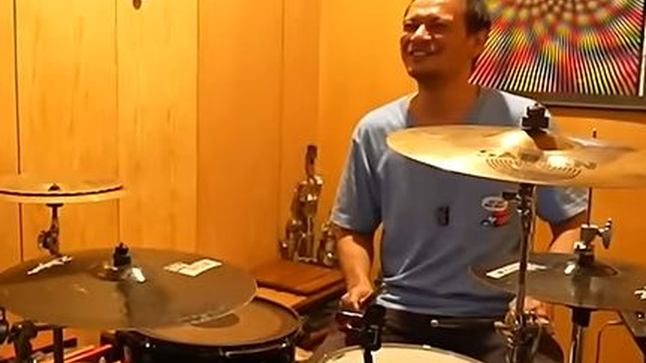 Toiletnya Unik Tanpa Atap, Andre Taulany Melongo Melihat Rumah Mewah Milik Eno Netral