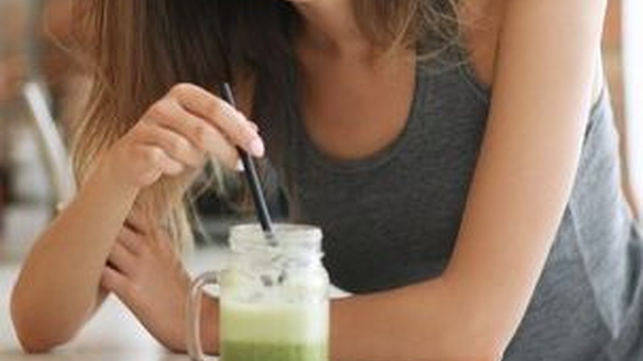 5 Resep Minuman Enak Bantu Miss V Lebih Segar dan Wangi