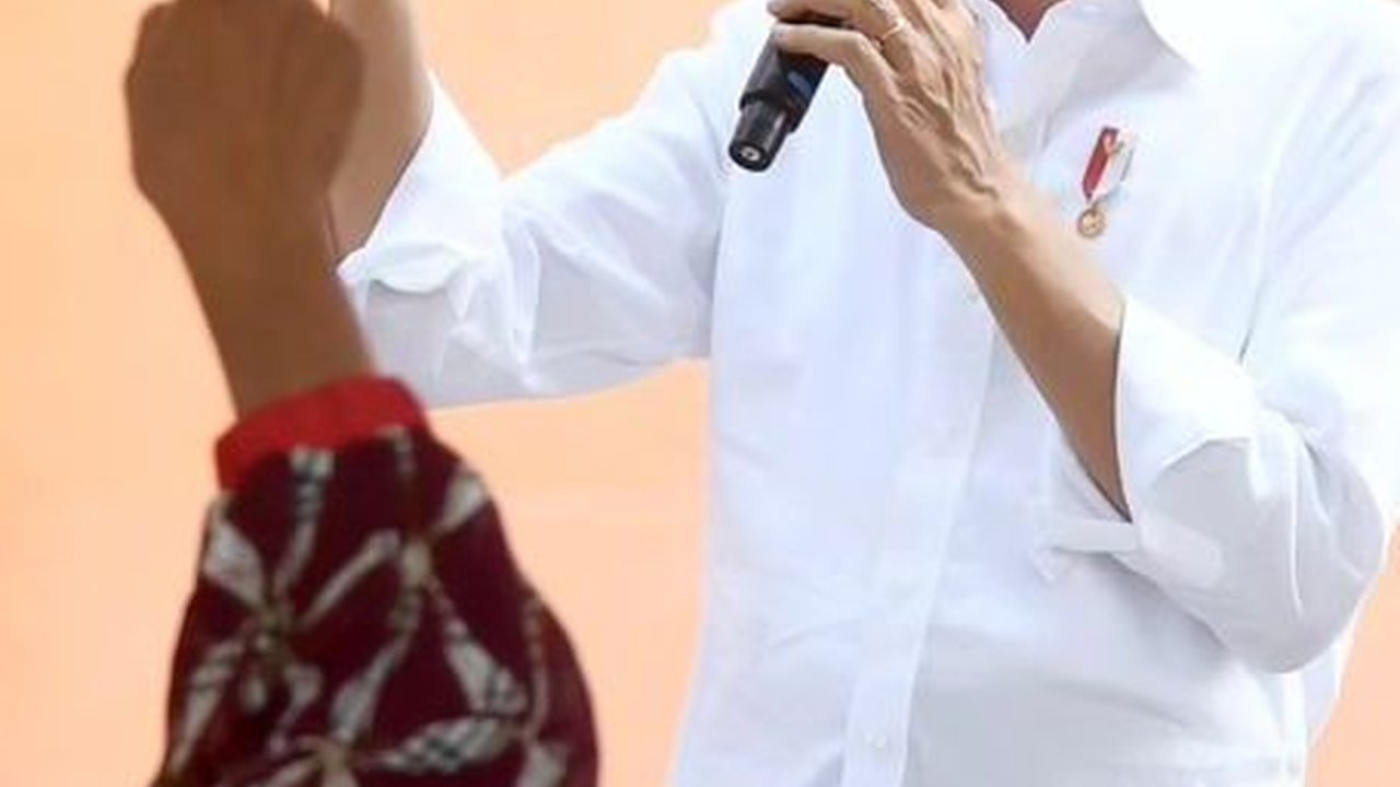 VIDEO: Jokowi Blak-blakan Kondisi Terkini Luhut di RS Singapura