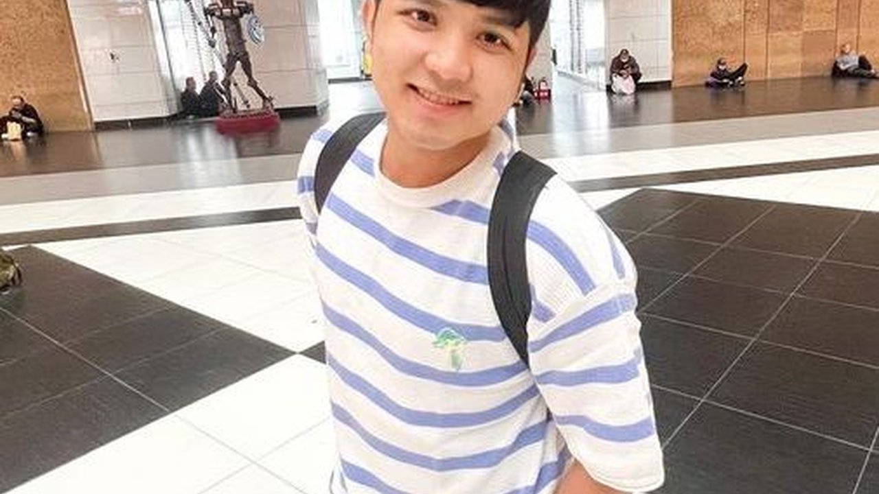 Potret Jirayut Liburan ke Taiwan Hingga Bertemu Fansnya JNations, Sampai Terharu