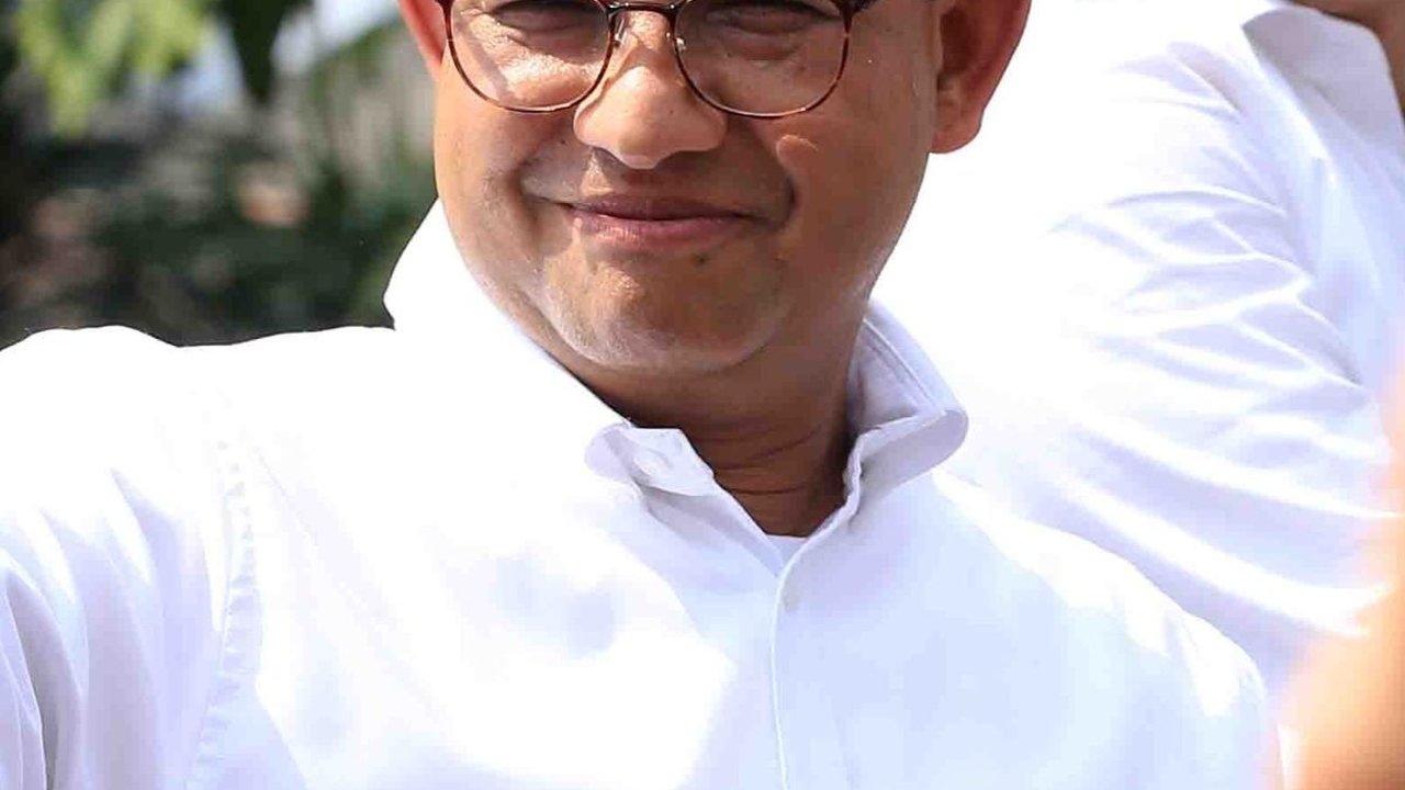 Warga Makassar Curhat ke Anies soal Kesulitan Air Bersih dan Listrik Sering Dipadamkan