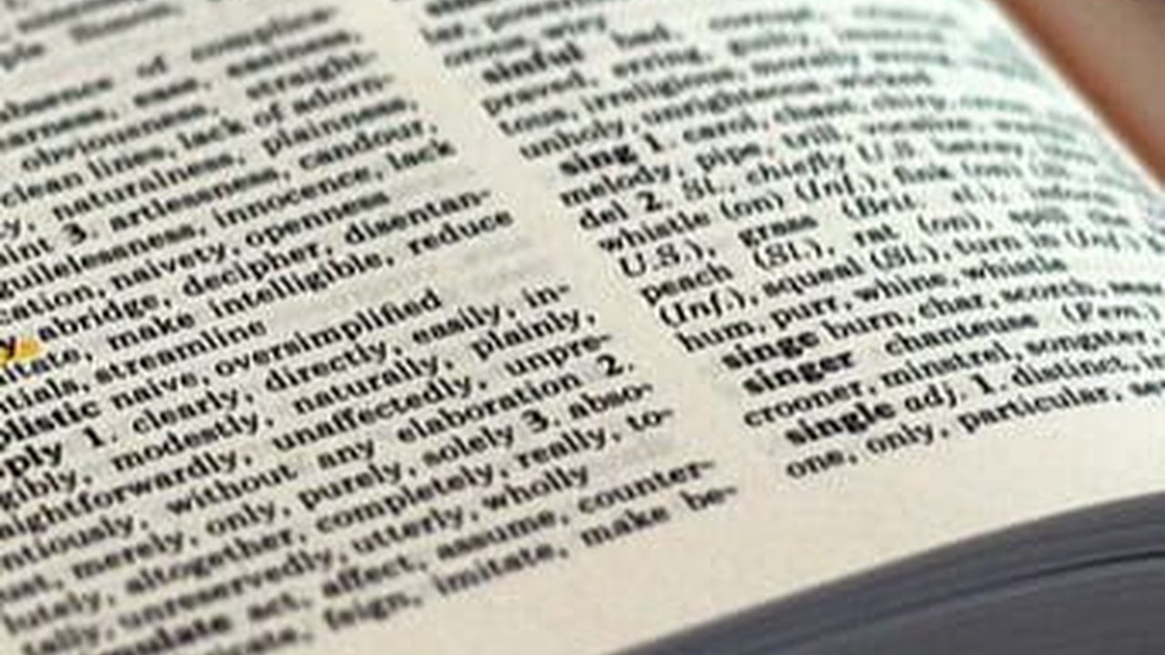 140 Kata-Kata KBBI dan Artinya, Ketahui Mana yang Baku dan Tidak