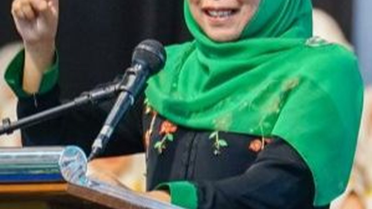 Golkar Beri Sinyal Khofifah Bakal Dukung Prabowo-Gibran, Segera ‘Di-Golkar-Kan’?