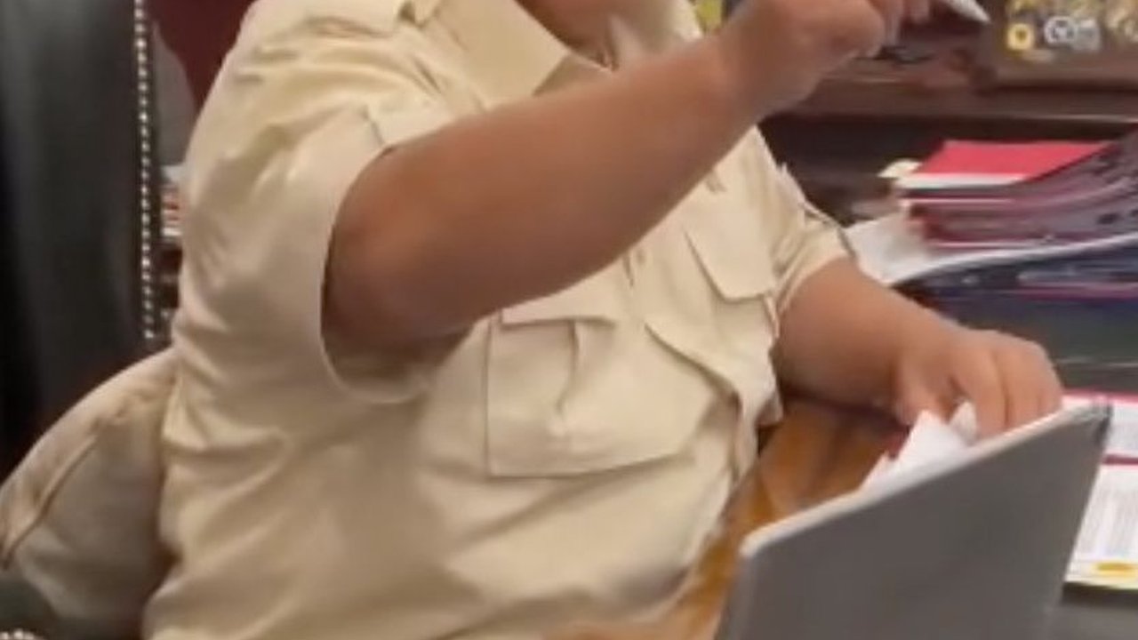 Prabowo di Hadapan Jokowi: Saya Bersama Mas Gibran Bertekad Melanjutkan