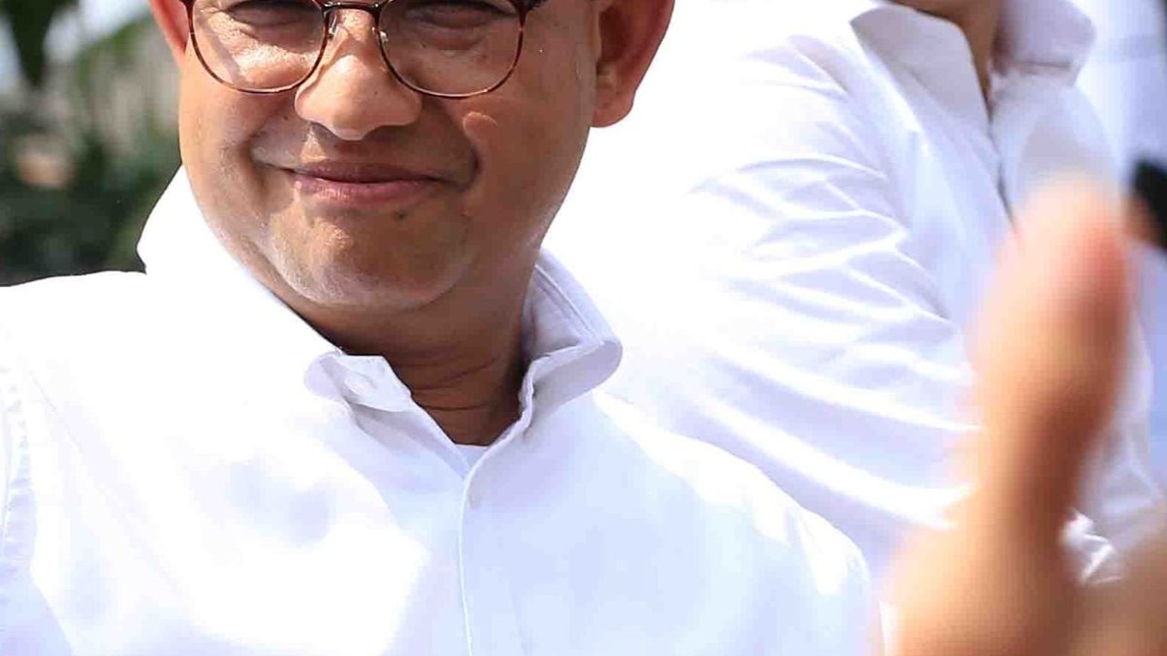 Reaksi Santai Anies soal Khofifah Bantu Prabowo-Gibran di Jatim