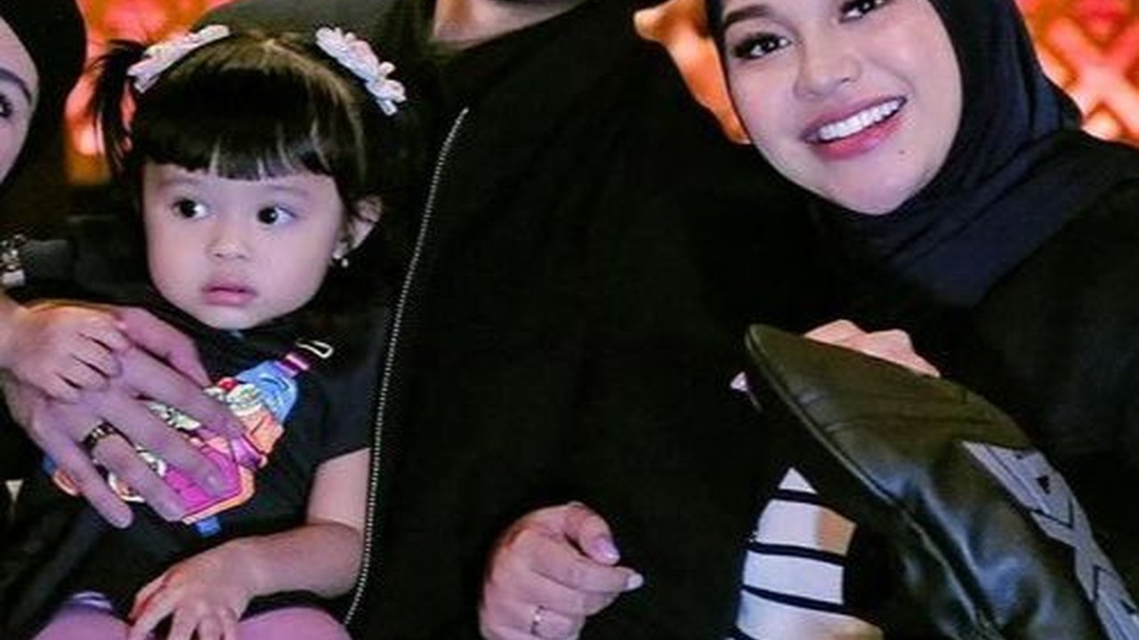 Atta Halilintar Unggah Foto USG Anak Kedua, Ramai Disebut Mirip Ameena