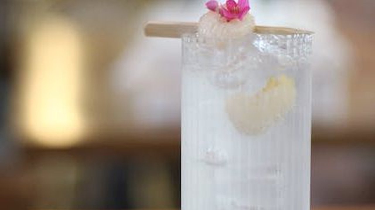 Resep Es Lychee Berbagai Varian, Minuman Lezat Menyegarkan