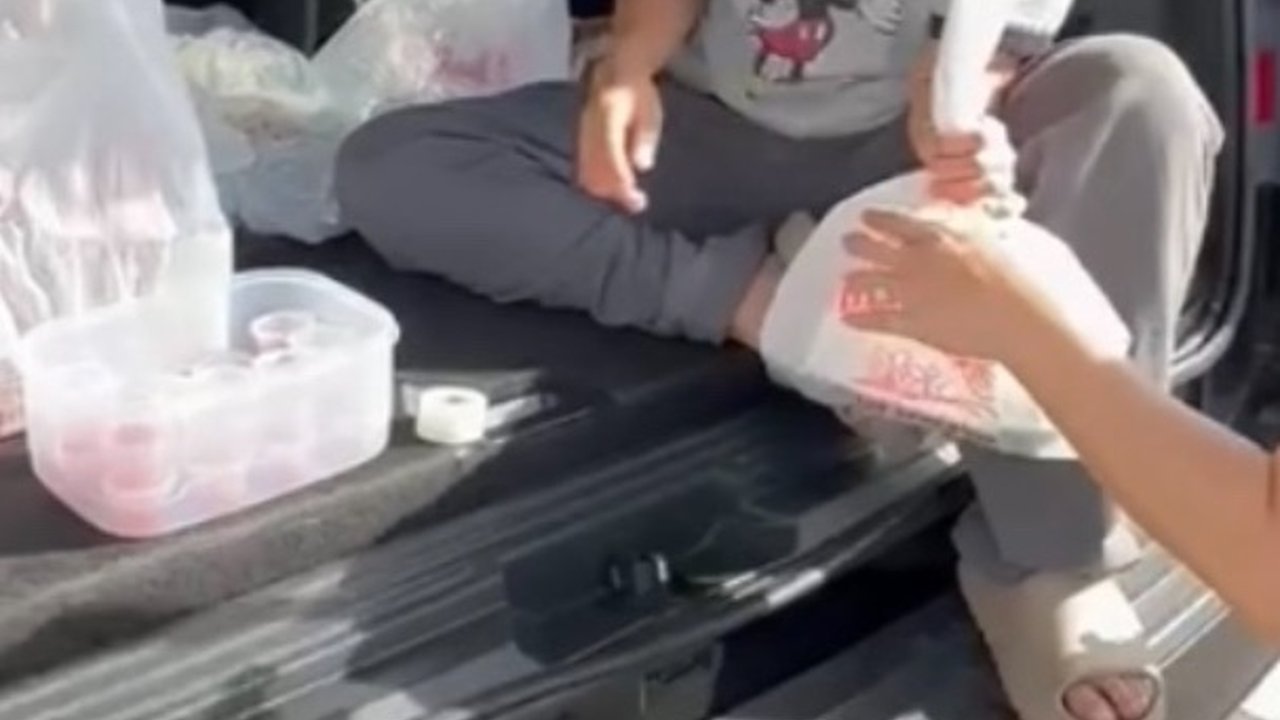 6 Momen Cinta Kuya Jualan Nasi Warteg di Amerika, Ternyata yang Beli Orang Indonesia