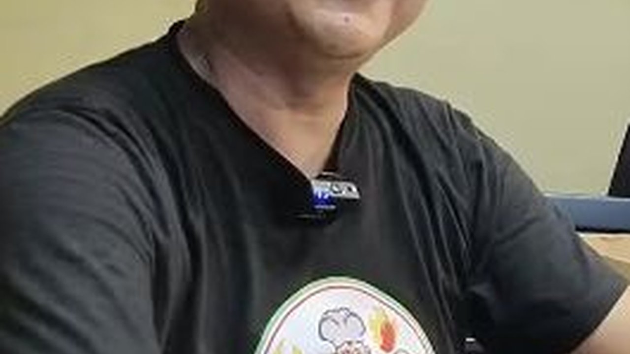 Dulu Bos Rental Mobil Jatuh Miskin, Kini Pria Ini Bangkit Jualan Nasi Telur 'Ikhtiar Untuk Keluarga'