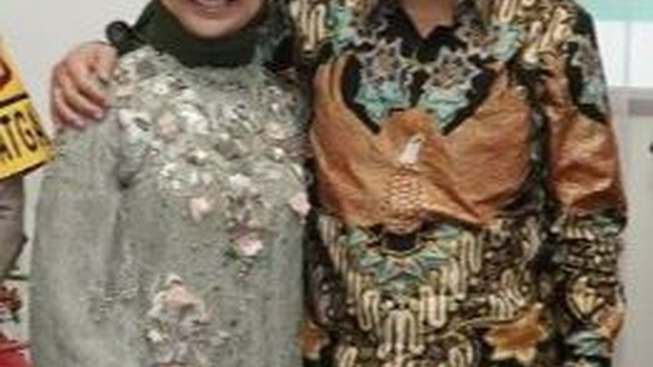 Kisah Cinta Adik Jokowi dengan Mantan Ketua MK Anwar Usman, Berawal dari Makcomblang