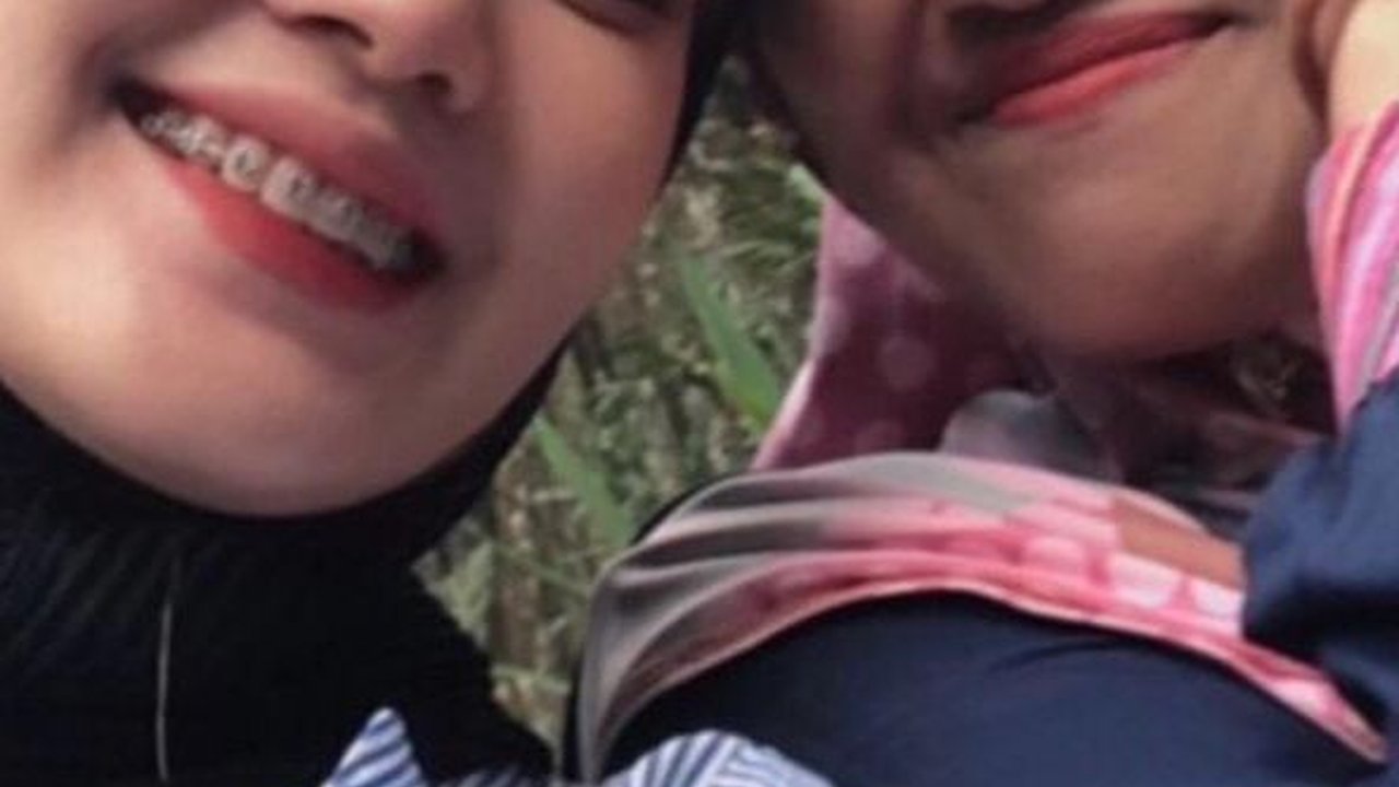 Dulu Hidup Susah dengan Sang Ibu yang Gajinya Rp300 Ribu, Hidup Wanita Ini Kini Berubah Drastis