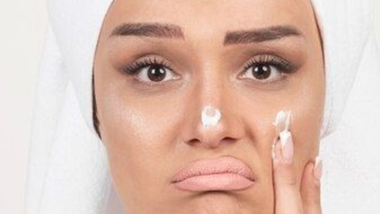 Mengatasi Kulit Kering, Pilih 10 Kandungan Skincare Terbaik