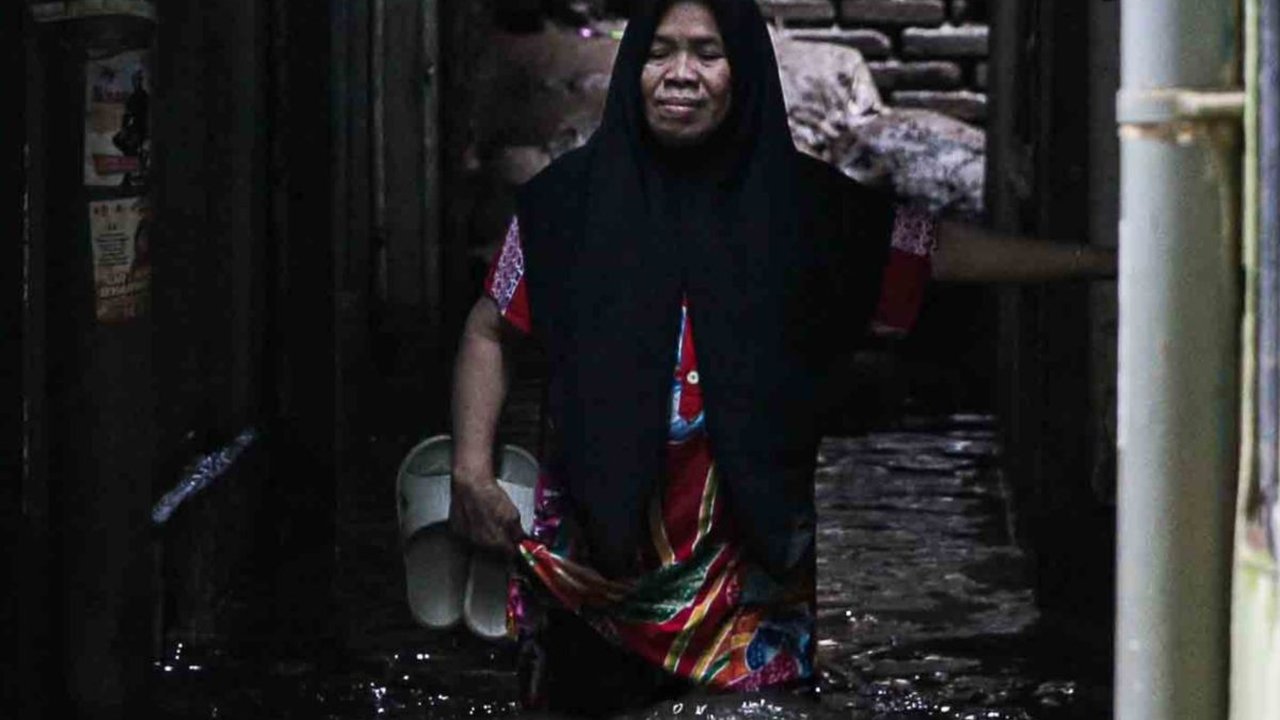 FOTO: Kondisi Banjir Kiriman di Kebon Pala Mulai Surut