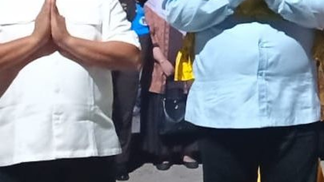 Bupati Aliong Mus Sambut Kajati Maluku Utara di Pulau Taliabu
