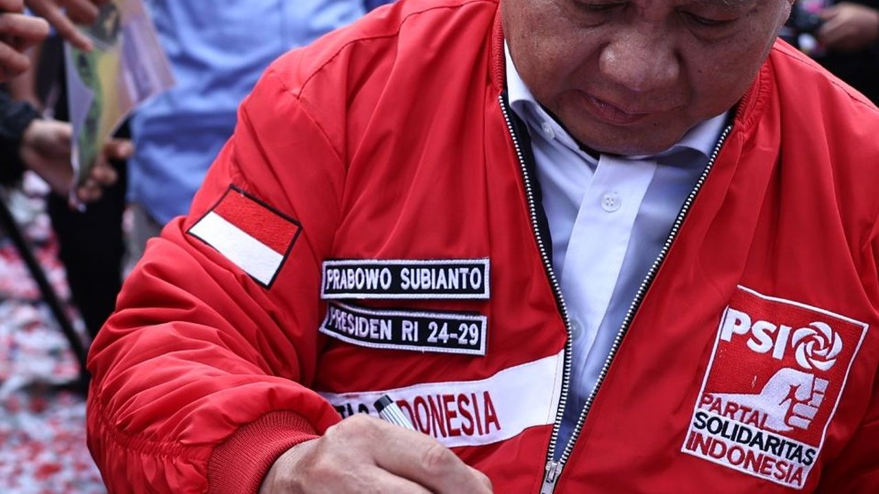 Persiapan Prabowo Jelang Debat Perdana: Membaca, Berenang dan Minum Jamu