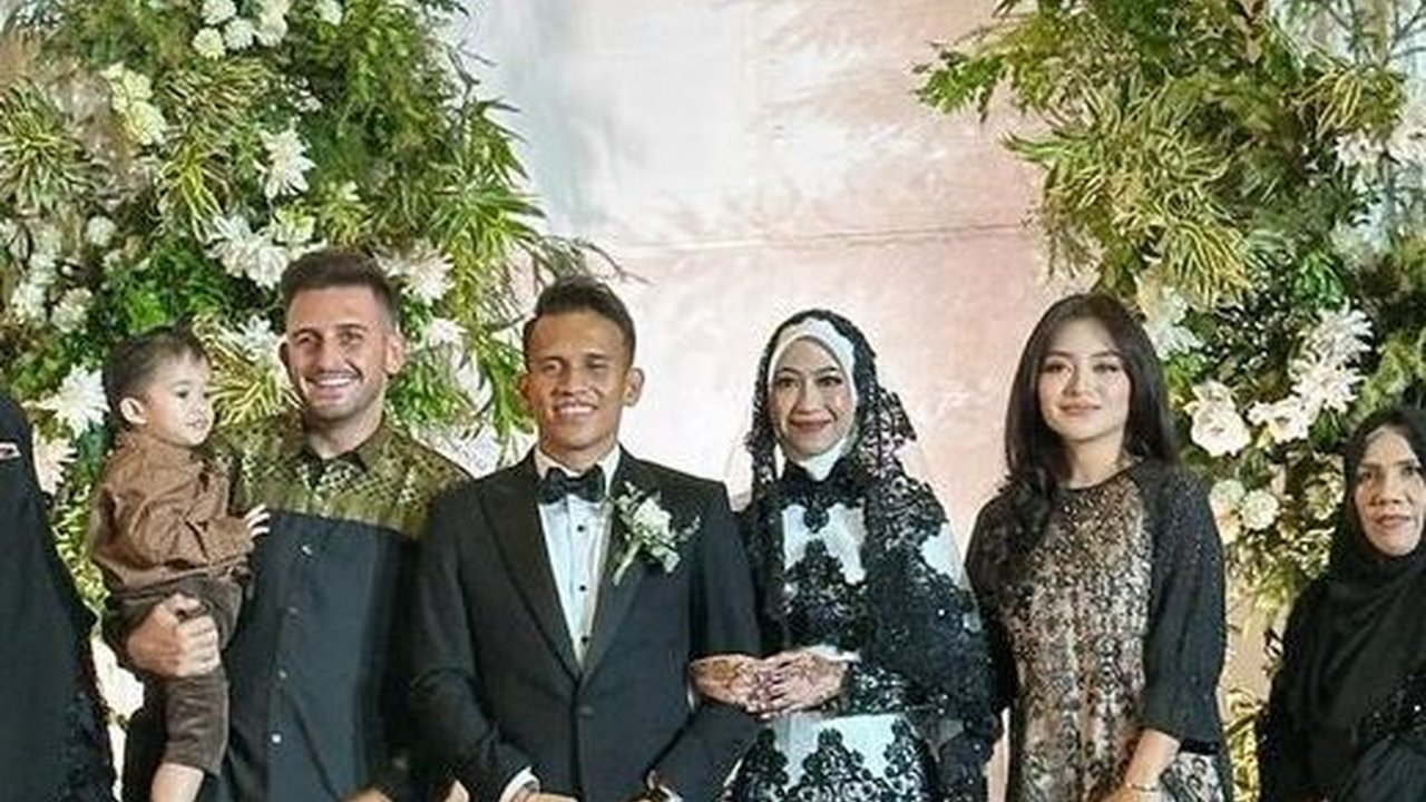 Deretan Potret Artis di Pernikahan Adiba Khanza dan Egy Maulana, Kehadiran Irish Bella Sendirian Jadi Sorotan