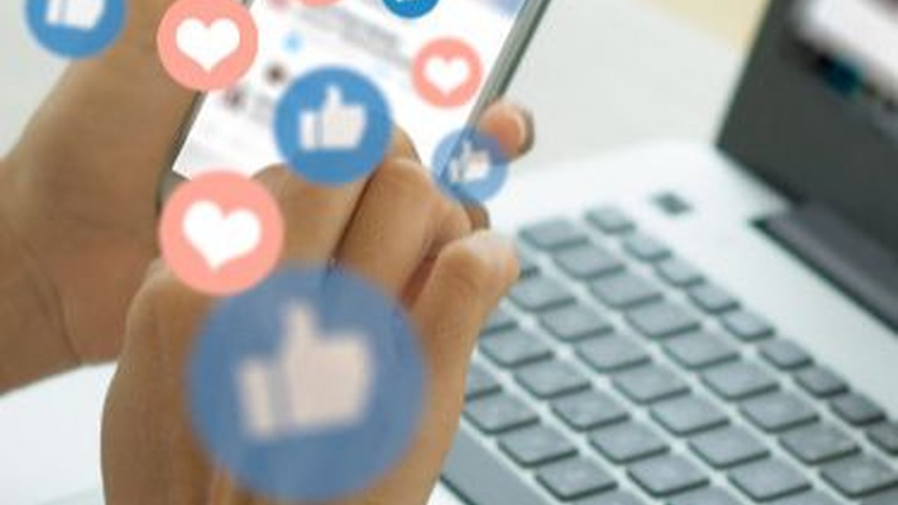 Viral Video Syur Perempuan Kenakan Seragam PNS, Pemprov Banten Turun Tangan