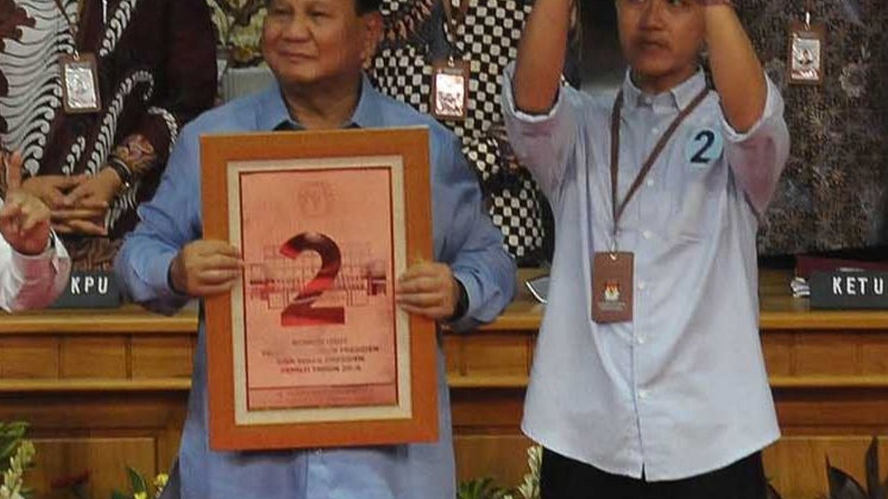 VIDEO: Survei Terbaru Kompas: Elektabilitas Prabowo 39,7 ℅, Ganjar 18 % dan Anies 17,4 ℅