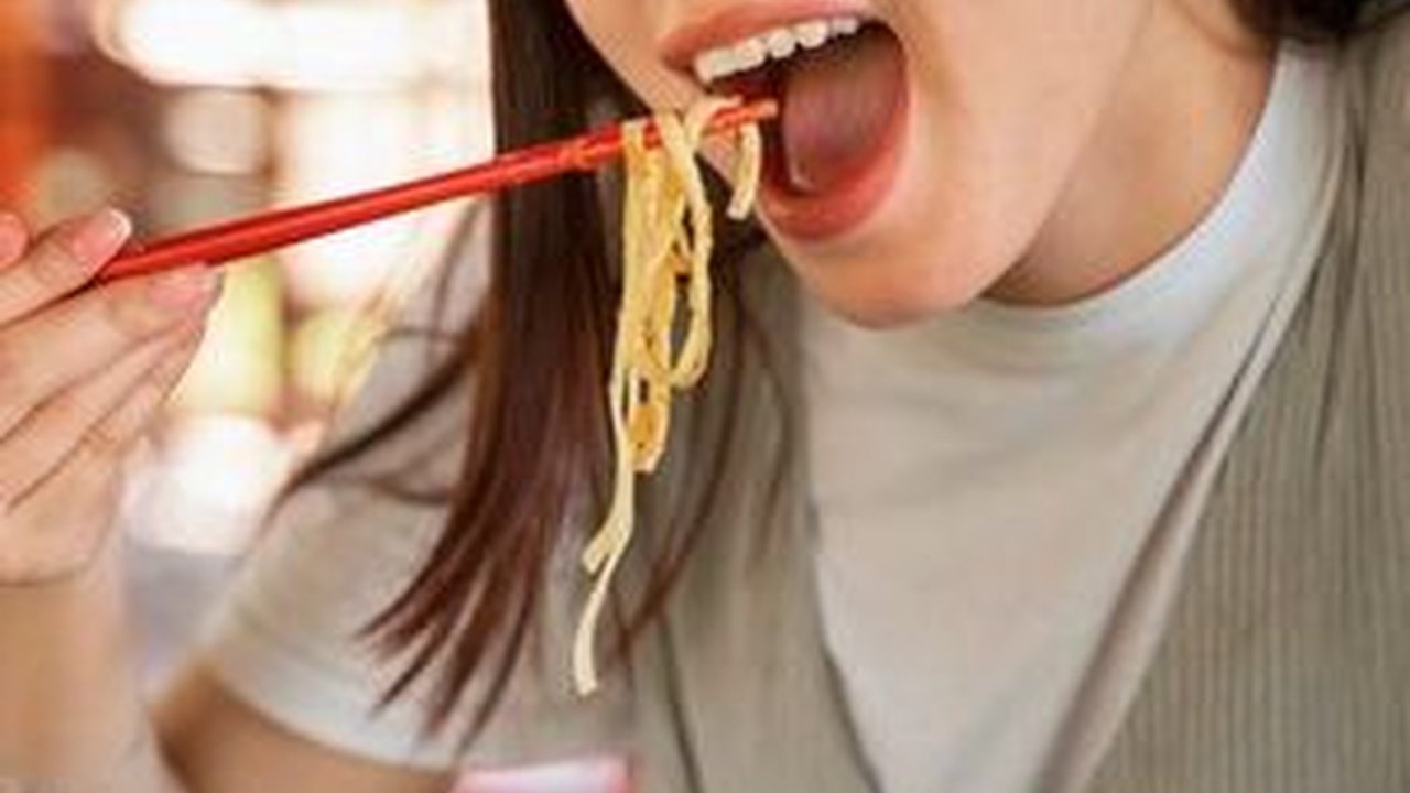 Ibu Hamil dan Mie Instan, Apa yang Perlu Diperhatikan?