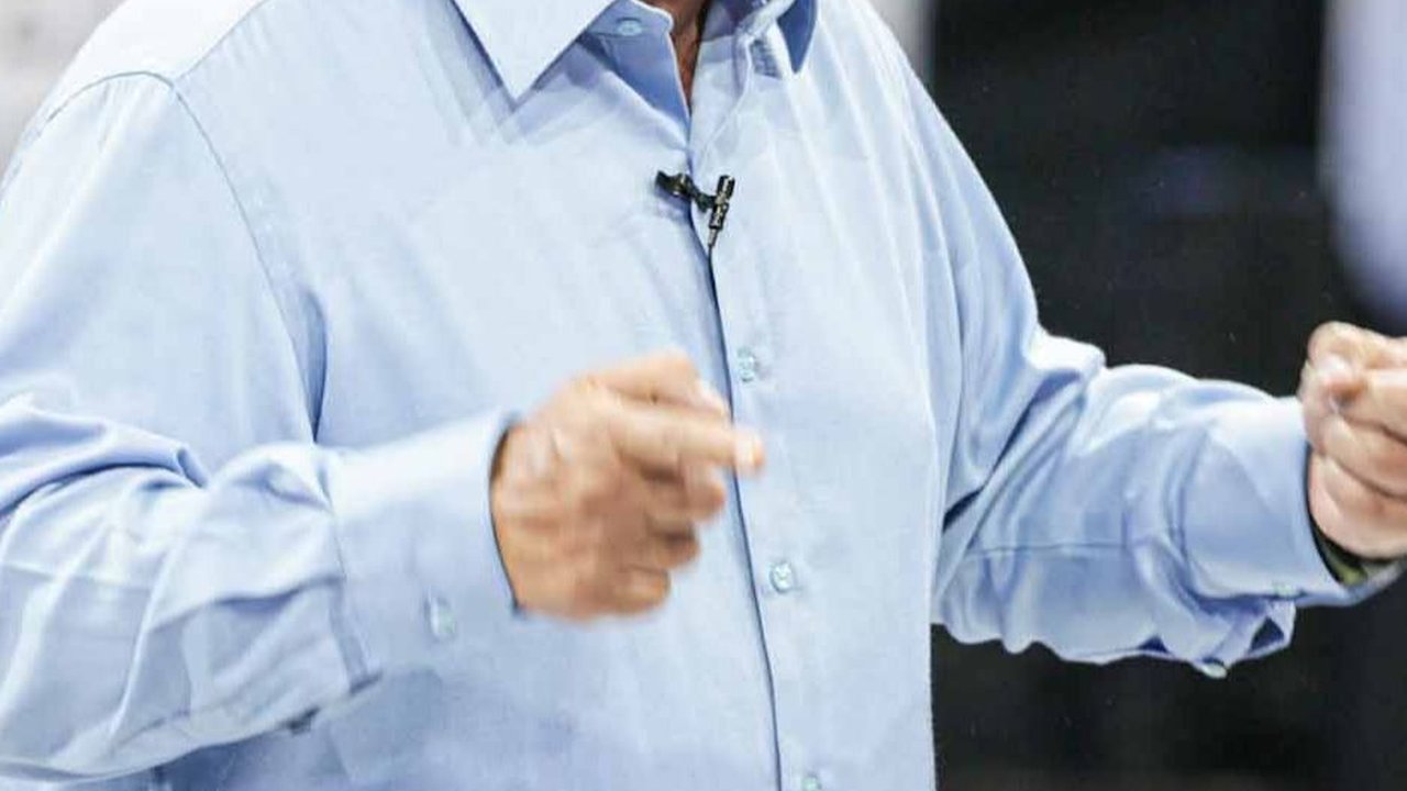 Nusron Klaim Prabowo Menang Debat Capres Pertama: Dari Pilihan Bahasa, Jenaka, Ketaktisan Unggul
