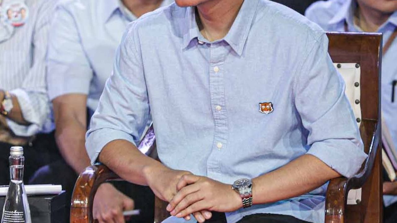 VIDEO: Gibran Ikut Panas sampai Berdiri saat Prabowo Jawab Anies Soal Putusan MK