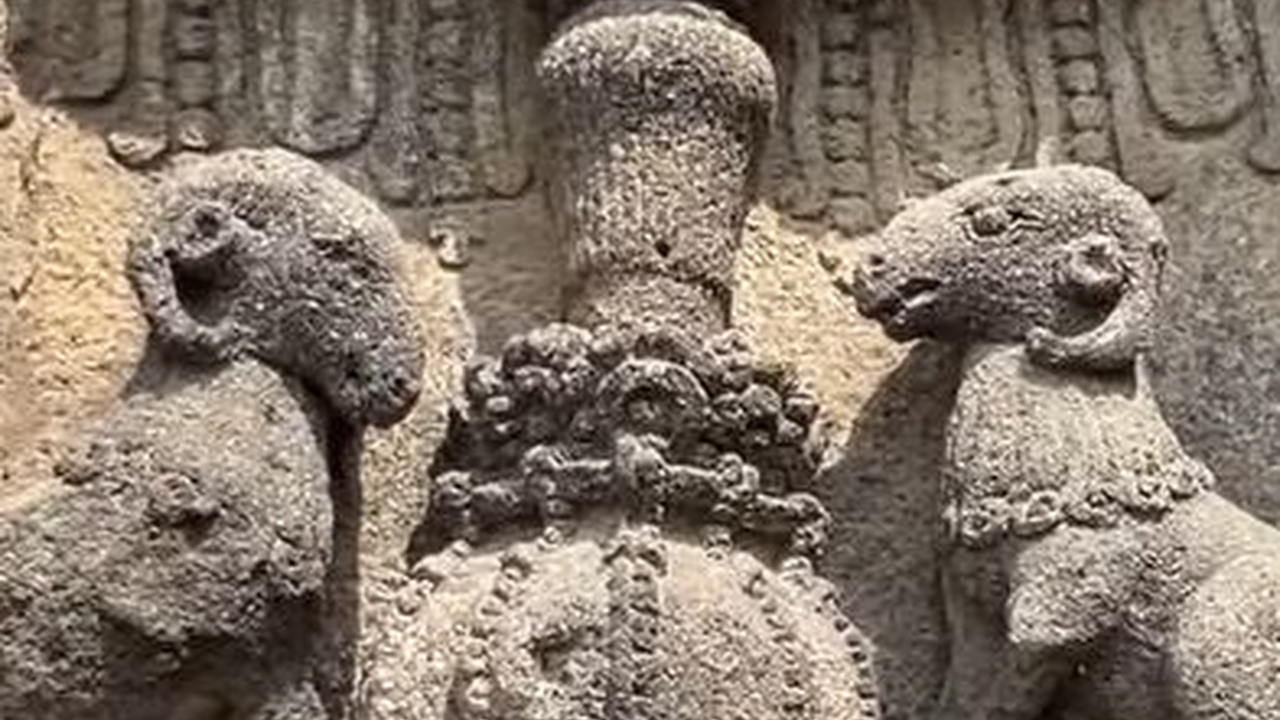 Ada Ukiran Domba Garut di Candi Prambanan, Begini Faktanya