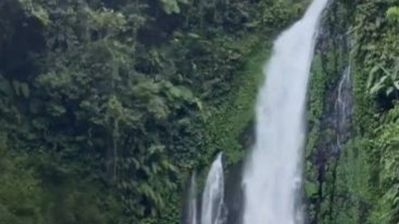 Menikmati Keindahan Alam Curug Gomblang, Surga Tersembunyi di Kaki Gunung Slamet