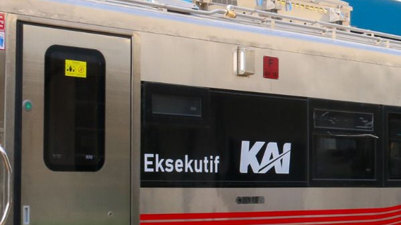 Penampakan KA Eksekutif & Luxury New Generation Jakarta-Solo, Mewah dan Elegan Cocok buat Liburan