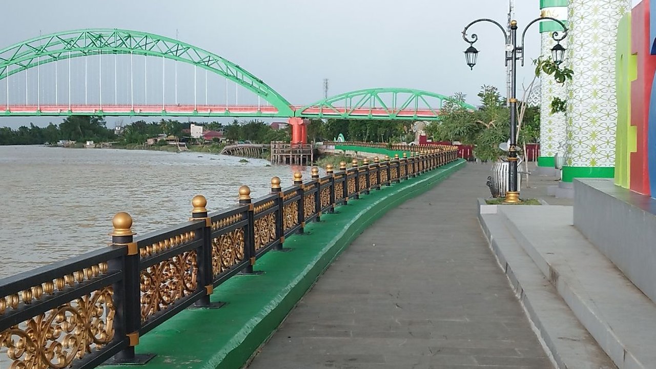 Taman Tepian Siring Kandilo, Ruang Terbuka yang Nyaman di Kabupaten Paser
