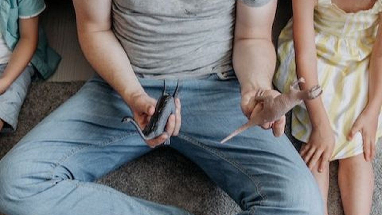 6 Kesalahan Parenting yang Bisa Menghambat Perkembangan Anak