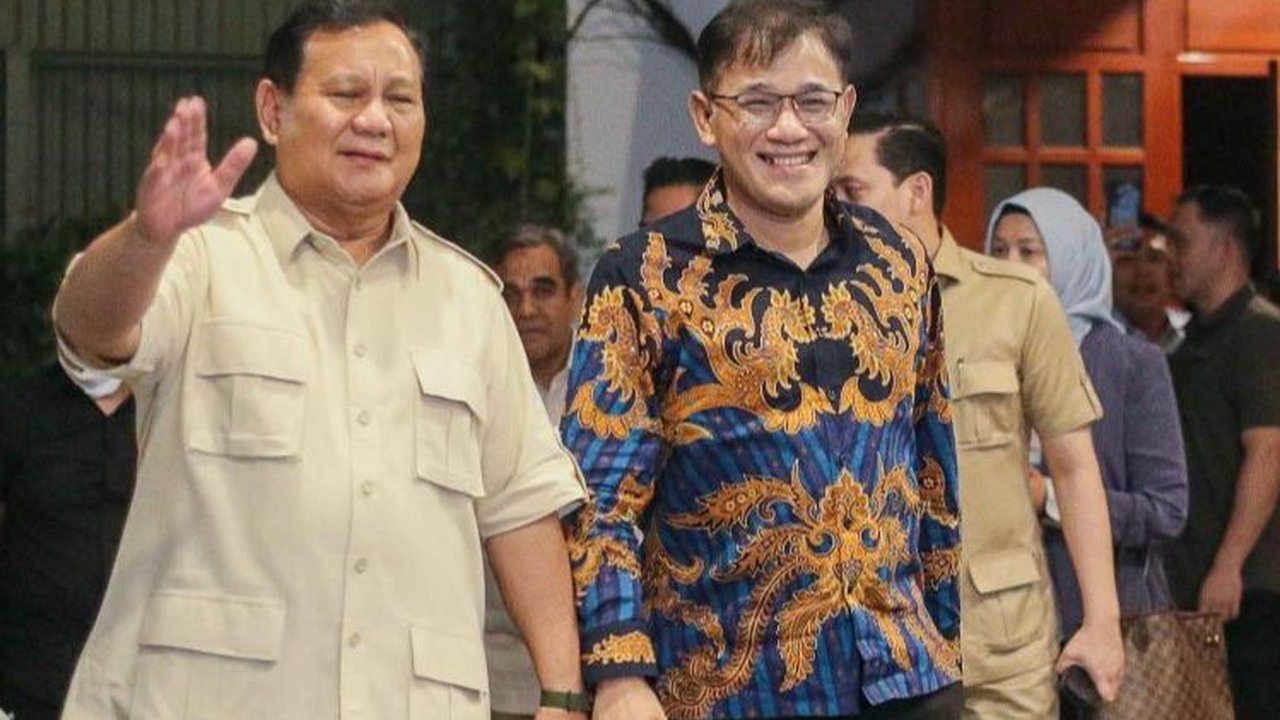 Budiman Sudjatmiko: Prabowo Penerus Jokowi, Bukan Peniru