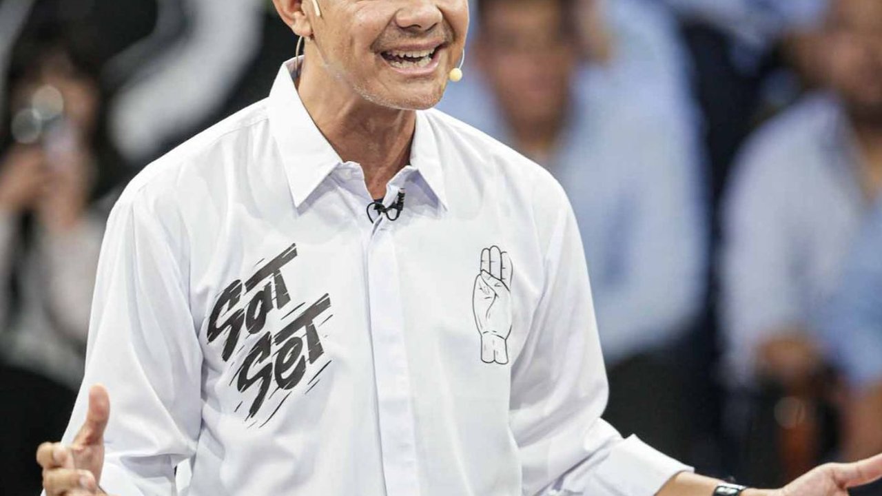 Ganjar Ingatkan Timses Tidak Otomatis Dapat Jabatan